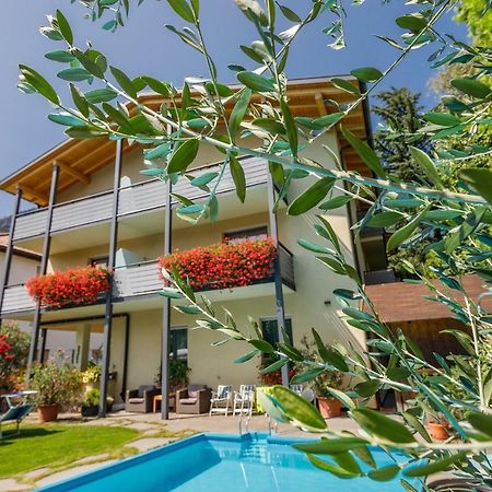 Hotel Garni Raffein Lana Esterno foto