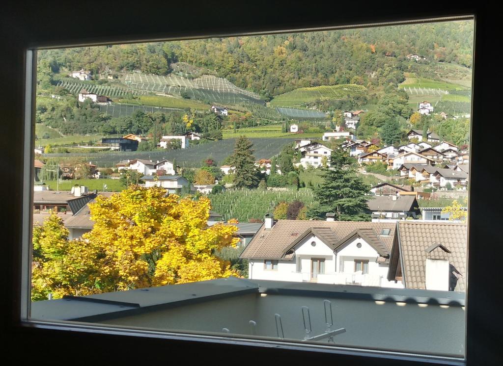 Hotel Garni Raffein Lana Esterno foto