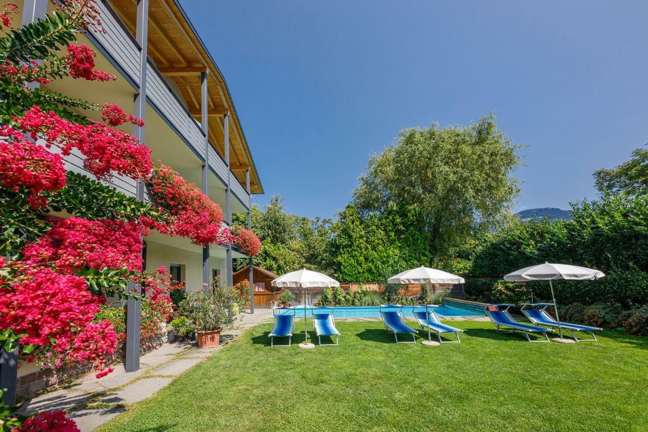 Hotel Garni Raffein Lana Esterno foto